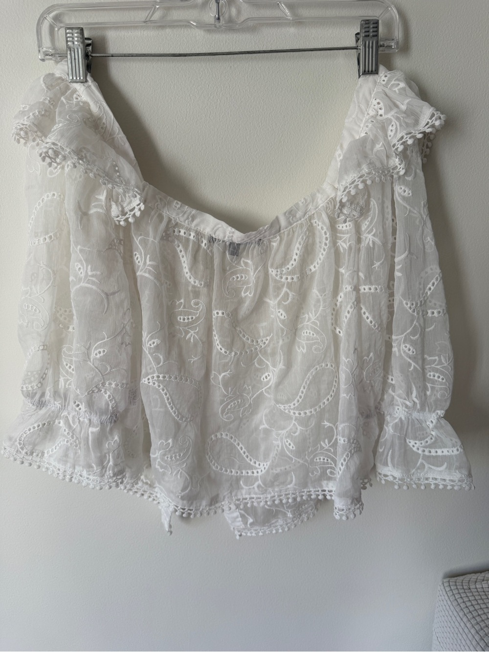 G/FORE White Eyelet Off-Shoulder Peasant Blouse